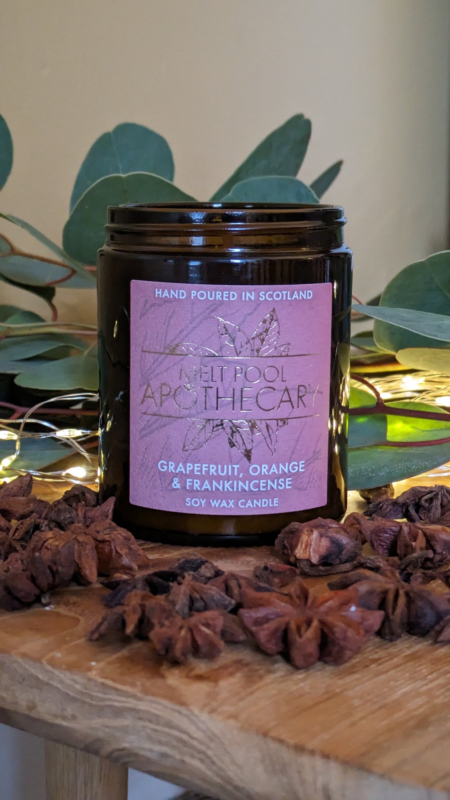 Grapefruit, Orange & Frankincense - Medium Amber Jar Candle