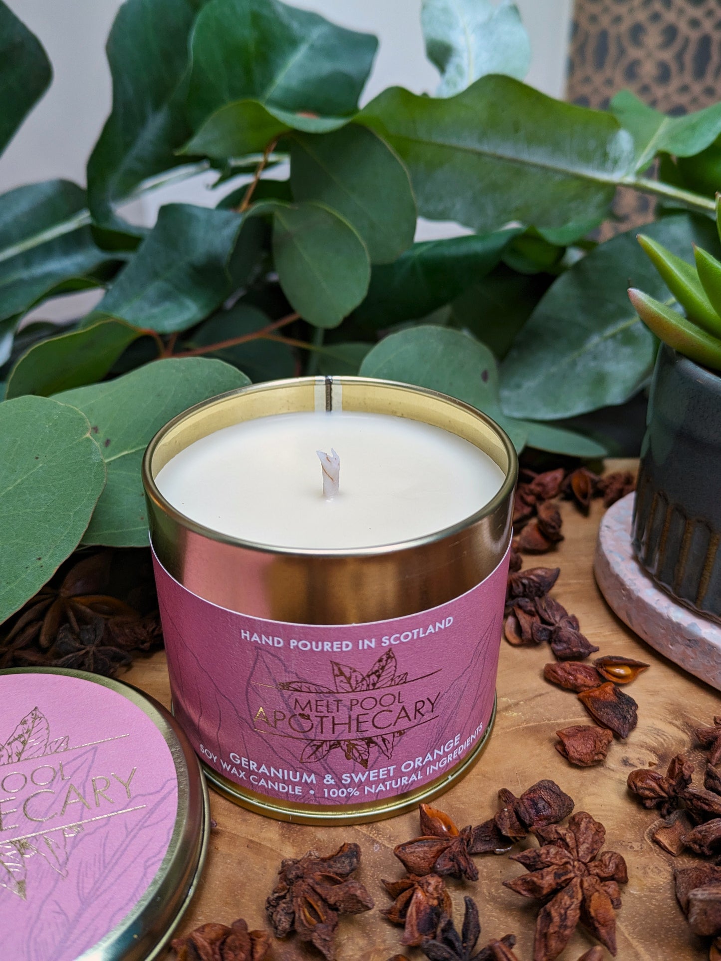 Geranium & Sweet Orange - Large Gold TIn Candle