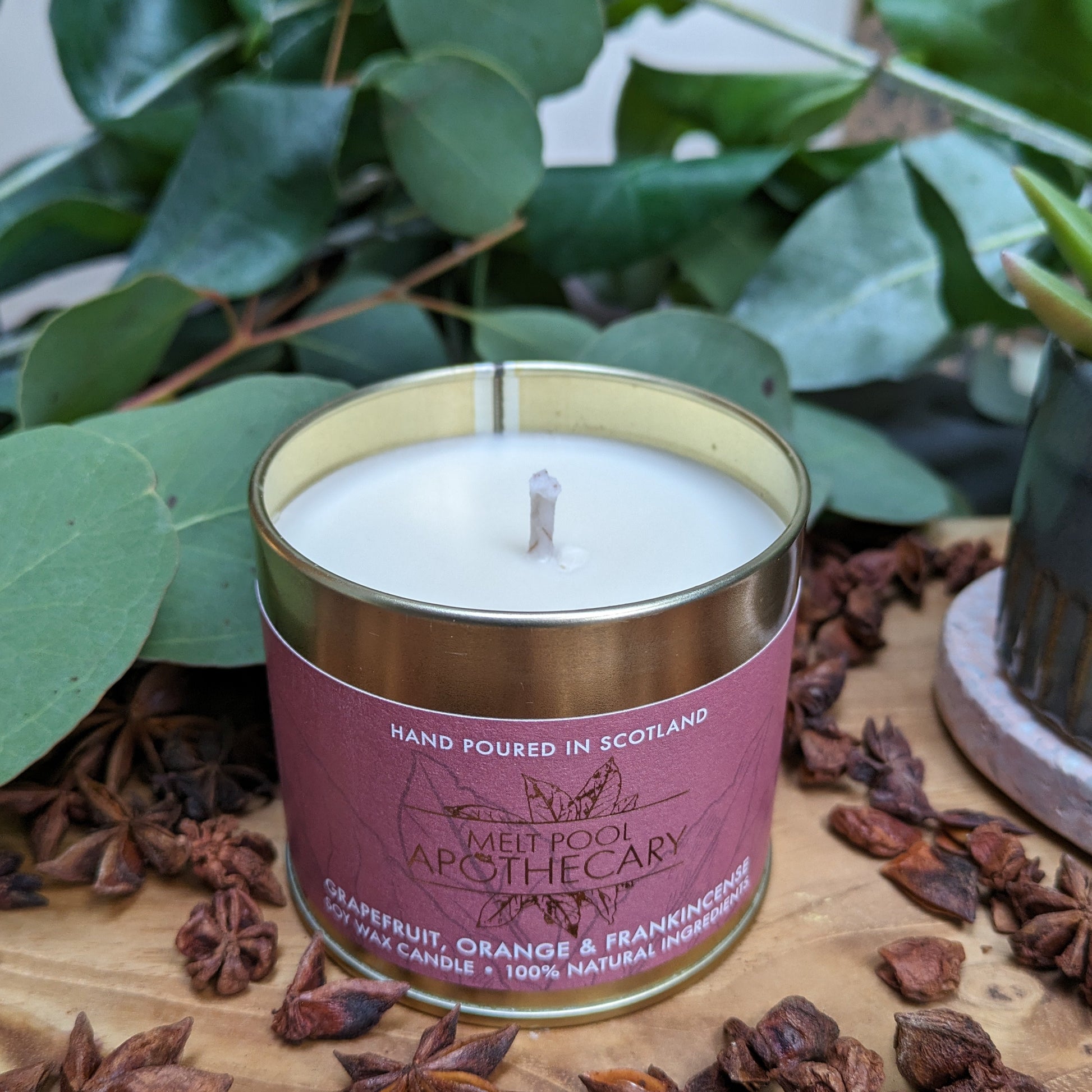 Reviving Essential Oil Candle